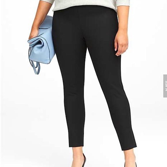 GAP Pants - HP❤️ Gap Skinny Ankle Pants